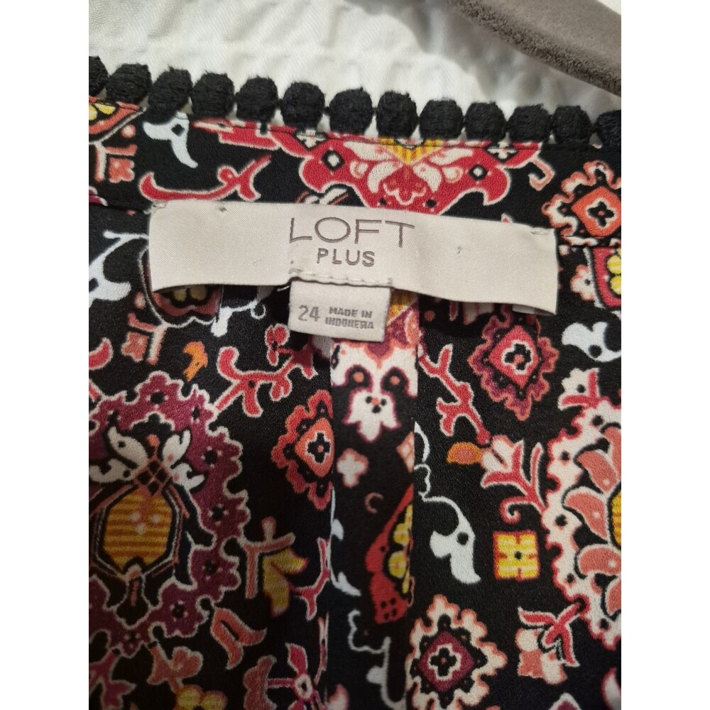 Women's Loft Plus Size 24 Black Floral Long Sleeve Blouse Polyester K0324 - Picture 6 of 9